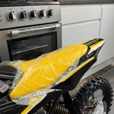 2025 SURRON HYPER BEE 14/12” (Yellow)